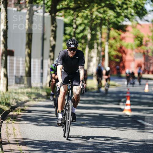 09.08.2026 - GEWOBA Citytriathlon Bremen Michael Burmester http://msf.ph/oto/9946990 09.08.2026 12:12:20 Radfahren 589, 610, 618, 632, 661, 677, 697, 825, 835 meine-sportfotos.de