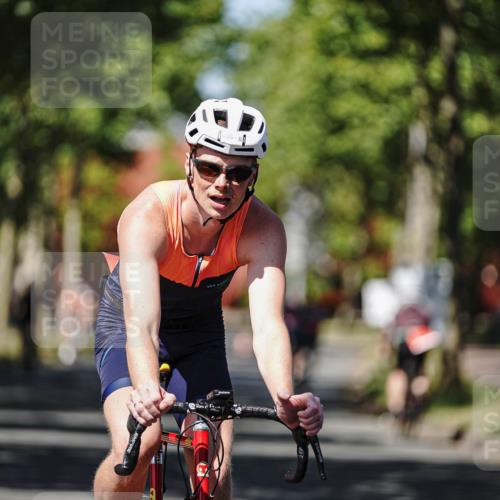 09.08.2026 - GEWOBA Citytriathlon Bremen Michael Burmester http://msf.ph/oto/9947019 09.08.2026 12:12:39 Radfahren 544, 593, 605, 661, 683, 723, 764, 791, 825, 835, 951, 1127, 1131 meine-sportfotos.de