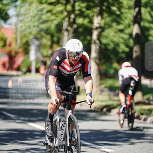 09.08.2026 - GEWOBA Citytriathlon Bremen Michael Burmester http://msf.ph/oto/9947061 09.08.2026 12:13:09 Radfahren 551, 575, 616, 636, 658, 747, 843, 852 meine-sportfotos.de