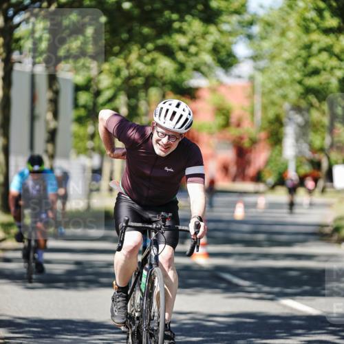 09.08.2026 - GEWOBA Citytriathlon Bremen Michael Burmester http://msf.ph/oto/9947069 09.08.2026 12:13:22 Radfahren 551, 575, 591, 710, 824, 882, 1011, 1116, 1148, 1150 meine-sportfotos.de