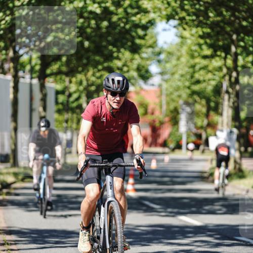 09.08.2026 - GEWOBA Citytriathlon Bremen Michael Burmester http://msf.ph/oto/9947084 09.08.2026 12:13:32 Radfahren 591, 592, 645, 685, 710, 824, 882, 884, 1011, 1116, 1150 meine-sportfotos.de