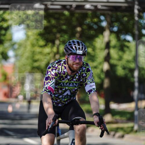 09.08.2026 - GEWOBA Citytriathlon Bremen Michael Burmester http://msf.ph/oto/9947092 09.08.2026 12:13:36 Radfahren 547, 591, 592, 645, 685, 710, 884, 1011, 1116, 1150 meine-sportfotos.de