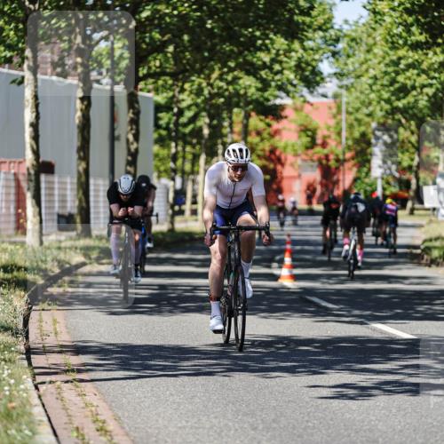 09.08.2026 - GEWOBA Citytriathlon Bremen Michael Burmester http://msf.ph/oto/9947127 09.08.2026 12:14:36 Radfahren 561, 574, 582, 647, 680, 733 meine-sportfotos.de