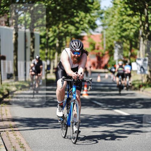09.08.2026 - GEWOBA Citytriathlon Bremen Michael Burmester http://msf.ph/oto/9947131 09.08.2026 12:14:39 Radfahren 561, 574, 582, 680, 721, 733, 746 meine-sportfotos.de