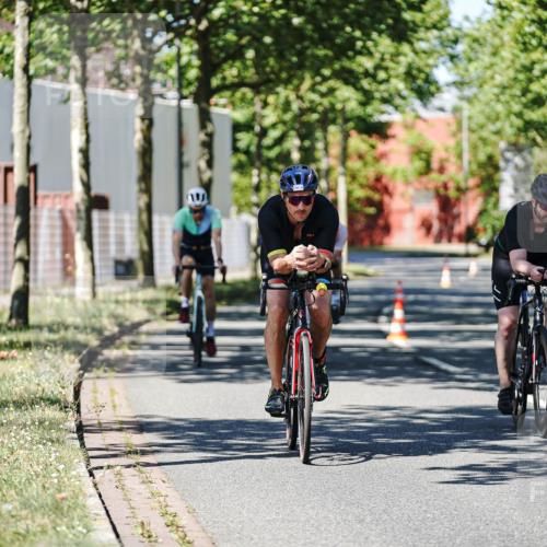 09.08.2026 - GEWOBA Citytriathlon Bremen Michael Burmester http://msf.ph/oto/9947146 09.08.2026 12:14:49 Radfahren 590, 679, 717, 721, 733, 746, 750, 1004 meine-sportfotos.de