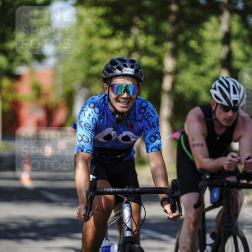 09.08.2026 - GEWOBA Citytriathlon Bremen Michael Burmester http://msf.ph/oto/9947173 09.08.2026 12:15:23 Radfahren 613, 615, 646, 655, 793, 1008, 1016, 1128 meine-sportfotos.de