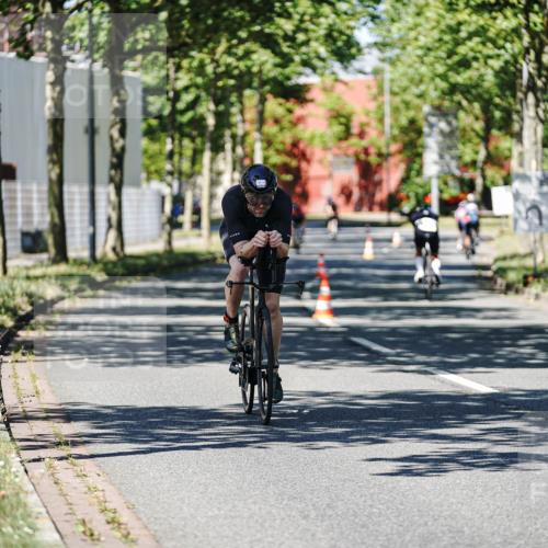 09.08.2026 - GEWOBA Citytriathlon Bremen Michael Burmester http://msf.ph/oto/9947178 09.08.2026 12:15:31 Radfahren 615, 655, 735, 793, 1008 meine-sportfotos.de