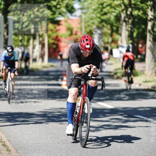 09.08.2026 - GEWOBA Citytriathlon Bremen Michael Burmester http://msf.ph/oto/9947203 09.08.2026 12:15:55 Radfahren 730, 765, 874, 875, 879, 880, 883, 983, 1133 meine-sportfotos.de