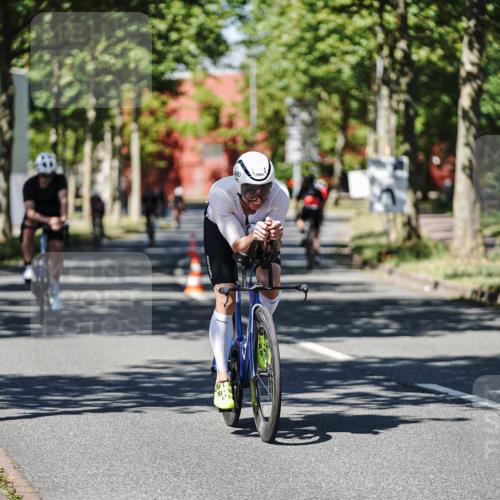 09.08.2026 - GEWOBA Citytriathlon Bremen Michael Burmester http://msf.ph/oto/9947214 09.08.2026 12:16:02 Radfahren 611, 730, 855, 874, 875, 879, 883, 955, 983 meine-sportfotos.de