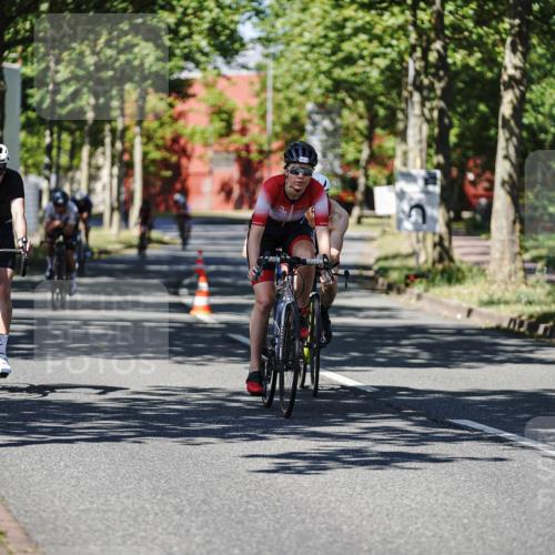 09.08.2026 - GEWOBA Citytriathlon Bremen Michael Burmester http://msf.ph/oto/9947228 09.08.2026 12:16:16 Radfahren 564, 580, 611, 716, 726, 775, 855, 914, 955, 1117 meine-sportfotos.de