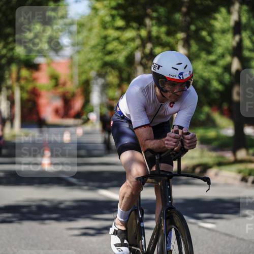 09.08.2026 - GEWOBA Citytriathlon Bremen Michael Burmester http://msf.ph/oto/9947252 09.08.2026 12:16:30 Radfahren 545, 564, 580, 638, 648, 775, 777, 804, 918, 1013, 1138 meine-sportfotos.de