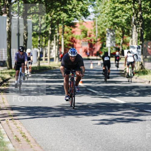 09.08.2026 - GEWOBA Citytriathlon Bremen Michael Burmester http://msf.ph/oto/9947256 09.08.2026 12:16:33 Radfahren 545, 580, 638, 648, 775, 777, 804, 846, 918, 1013, 1138 meine-sportfotos.de