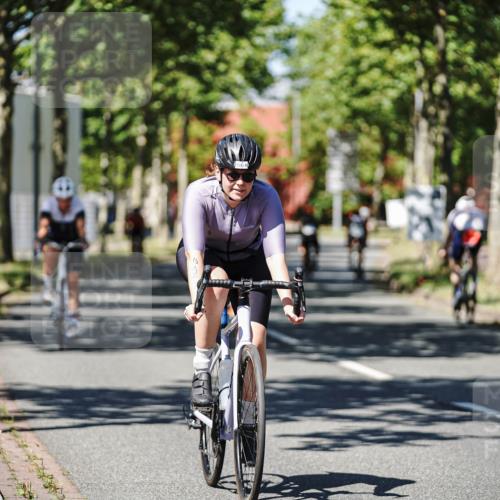 09.08.2026 - GEWOBA Citytriathlon Bremen Michael Burmester http://msf.ph/oto/9947259 09.08.2026 12:16:34 Radfahren 545, 580, 638, 648, 775, 777, 804, 846, 918, 1013, 1138 meine-sportfotos.de