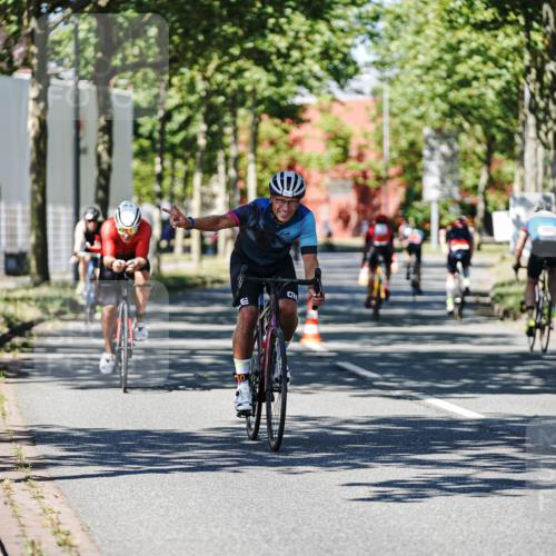 09.08.2026 - GEWOBA Citytriathlon Bremen Michael Burmester http://msf.ph/oto/9947291 09.08.2026 12:17:18 Radfahren 552, 565, 600, 653, 778, 1143, 1158 meine-sportfotos.de