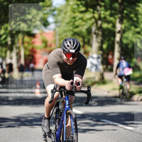09.08.2026 - GEWOBA Citytriathlon Bremen Michael Burmester http://msf.ph/oto/9947306 09.08.2026 12:17:27 Radfahren 565, 598, 600, 650, 653, 758, 778, 784, 807 meine-sportfotos.de