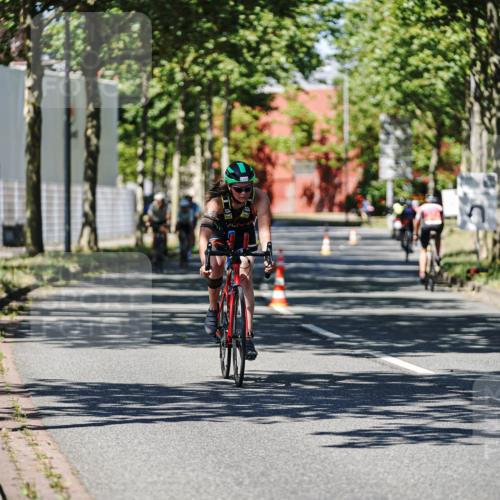 09.08.2026 - GEWOBA Citytriathlon Bremen Michael Burmester http://msf.ph/oto/9947321 09.08.2026 12:17:43 Radfahren 579, 609, 650, 672, 758, 784, 1109, 1126, 1147 meine-sportfotos.de
