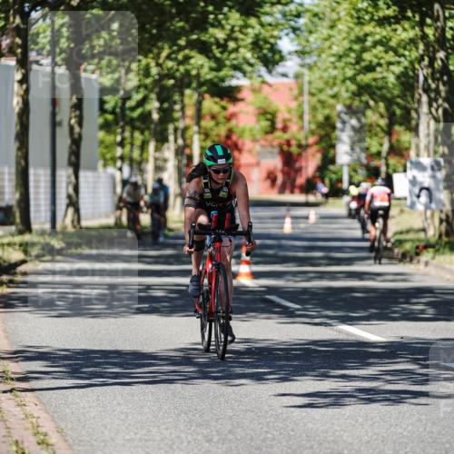 09.08.2026 - GEWOBA Citytriathlon Bremen Michael Burmester http://msf.ph/oto/9947322 09.08.2026 12:17:43 Radfahren 579, 609, 650, 672, 758, 784, 1109, 1126, 1147 meine-sportfotos.de