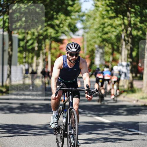 09.08.2026 - GEWOBA Citytriathlon Bremen Michael Burmester http://msf.ph/oto/9947332 09.08.2026 12:17:51 Radfahren 672, 739, 769, 808, 901, 981, 1109, 1126, 1147 meine-sportfotos.de
