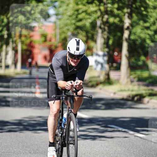 09.08.2026 - GEWOBA Citytriathlon Bremen Michael Burmester http://msf.ph/oto/9947359 09.08.2026 12:18:15 Radfahren 781, 826, 872, 1003, 1146 meine-sportfotos.de