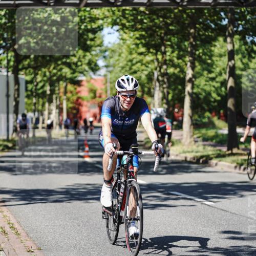 09.08.2026 - GEWOBA Citytriathlon Bremen Michael Burmester http://msf.ph/oto/9947418 09.08.2026 12:20:17 Radfahren 595, 693, 757, 762, 763, 788, 790, 792, 816, 823, 844, 897, 935, 1017, 1020, 1113, 1155 meine-sportfotos.de