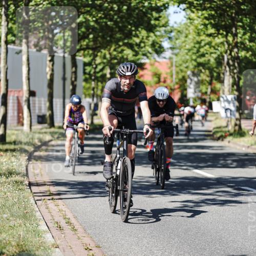 09.08.2026 - GEWOBA Citytriathlon Bremen Michael Burmester http://msf.ph/oto/9947429 09.08.2026 12:20:26 Radfahren 656, 682, 693, 745, 762, 763, 792, 816, 844, 897, 1020, 1113, 1155 meine-sportfotos.de
