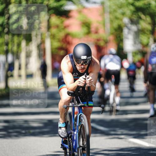 09.08.2026 - GEWOBA Citytriathlon Bremen Michael Burmester http://msf.ph/oto/9947487 09.08.2026 12:21:28 Radfahren 596, 667, 731, 737, 902, 1115 meine-sportfotos.de
