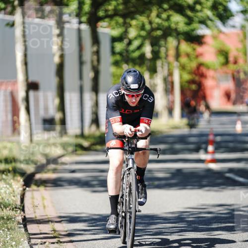 09.08.2026 - GEWOBA Citytriathlon Bremen Michael Burmester http://msf.ph/oto/9947495 09.08.2026 12:21:37 Radfahren 667, 737, 834, 902, 998, 1111 meine-sportfotos.de