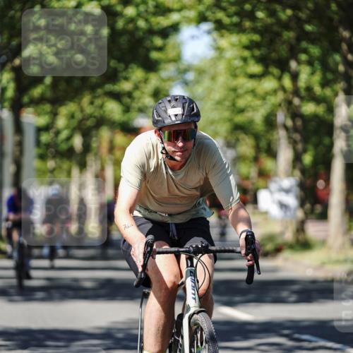 09.08.2026 - GEWOBA Citytriathlon Bremen Michael Burmester http://msf.ph/oto/9947506 09.08.2026 12:21:48 Radfahren 604, 626, 759, 768, 796, 834, 876, 885, 998, 1111, 1156 meine-sportfotos.de