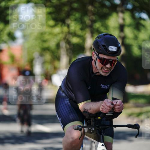 09.08.2026 - GEWOBA Citytriathlon Bremen Michael Burmester http://msf.ph/oto/9947515 09.08.2026 12:21:52 Radfahren 604, 626, 759, 768, 796, 834, 876, 885, 953, 998, 1102, 1114, 1156 meine-sportfotos.de
