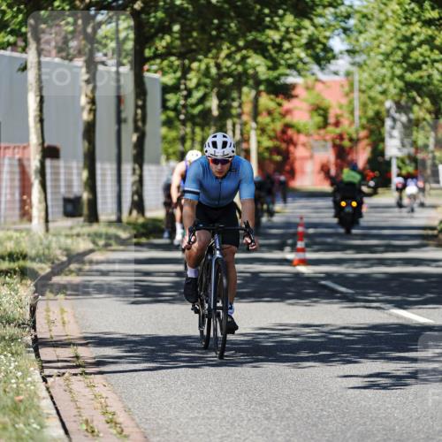 09.08.2026 - GEWOBA Citytriathlon Bremen Michael Burmester http://msf.ph/oto/9947524 09.08.2026 12:22:05 Radfahren 541, 559, 571, 604, 623, 687, 695, 896, 953, 954, 1102, 1114, 1139, 1154 meine-sportfotos.de