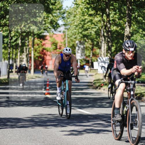 09.08.2026 - GEWOBA Citytriathlon Bremen Michael Burmester http://msf.ph/oto/9947525 09.08.2026 12:22:06 Radfahren 541, 559, 571, 604, 623, 687, 695, 896, 953, 954, 1102, 1114, 1139, 1154 meine-sportfotos.de
