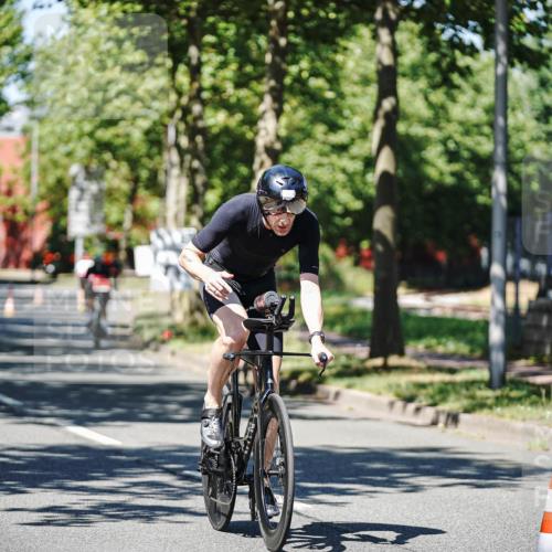 09.08.2026 - GEWOBA Citytriathlon Bremen Michael Burmester http://msf.ph/oto/9947541 09.08.2026 12:22:16 Radfahren 541, 559, 623, 687, 694, 695, 803, 896, 954, 1139, 1154 meine-sportfotos.de