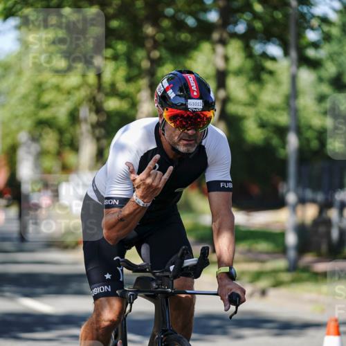 09.08.2026 - GEWOBA Citytriathlon Bremen Michael Burmester http://msf.ph/oto/9947575 09.08.2026 12:22:54 Radfahren 664, 699, 783, 800, 915, 933, 940, 945, 966, 1012, 1108 meine-sportfotos.de