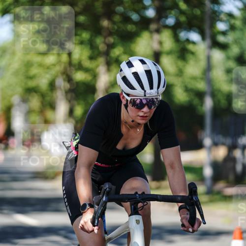 09.08.2026 - GEWOBA Citytriathlon Bremen Michael Burmester http://msf.ph/oto/9947583 09.08.2026 12:22:59 Radfahren 699, 783, 800, 809, 915, 919, 933, 940, 966, 972, 1012, 1136 meine-sportfotos.de