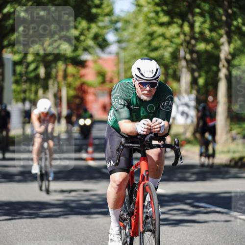 09.08.2026 - GEWOBA Citytriathlon Bremen Michael Burmester http://msf.ph/oto/9947594 09.08.2026 12:23:04 Radfahren 612, 699, 783, 809, 898, 915, 919, 933, 940, 966, 972, 1012, 1136 meine-sportfotos.de