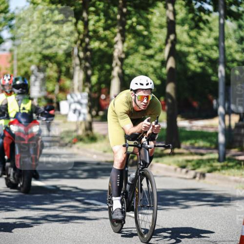09.08.2026 - GEWOBA Citytriathlon Bremen Michael Burmester http://msf.ph/oto/9947603 09.08.2026 12:23:09 Radfahren 572, 577, 612, 783, 809, 840, 871, 898, 919, 933, 940, 966, 972, 1123, 1136 meine-sportfotos.de