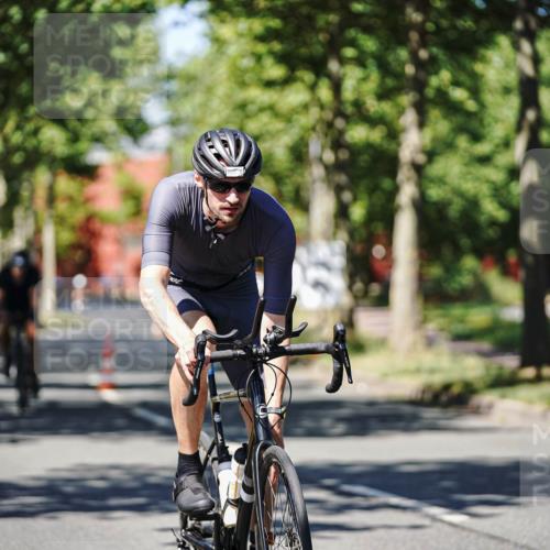 09.08.2026 - GEWOBA Citytriathlon Bremen Michael Burmester http://msf.ph/oto/9947625 09.08.2026 12:23:30 Radfahren 651, 701, 707, 782, 888, 976, 996 meine-sportfotos.de
