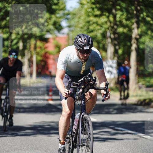 09.08.2026 - GEWOBA Citytriathlon Bremen Michael Burmester http://msf.ph/oto/9947627 09.08.2026 12:23:31 Radfahren 651, 701, 707, 888, 976, 996 meine-sportfotos.de