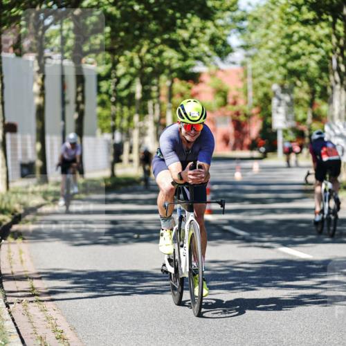 09.08.2026 - GEWOBA Citytriathlon Bremen Michael Burmester http://msf.ph/oto/9947638 09.08.2026 12:23:42 Radfahren 651, 701, 705, 890, 1107 meine-sportfotos.de