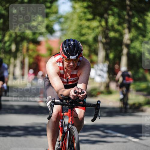 09.08.2026 - GEWOBA Citytriathlon Bremen Michael Burmester http://msf.ph/oto/9947659 09.08.2026 12:23:56 Radfahren 570, 585, 705, 761, 887, 890, 891, 1107, 1124, 1159 meine-sportfotos.de