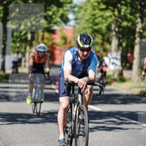 09.08.2026 - GEWOBA Citytriathlon Bremen Michael Burmester http://msf.ph/oto/9947685 09.08.2026 12:24:17 Radfahren 546, 586, 675, 870, 1105 meine-sportfotos.de