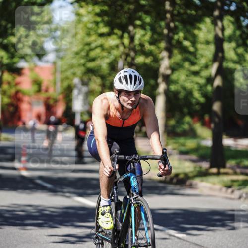 09.08.2026 - GEWOBA Citytriathlon Bremen Michael Burmester http://msf.ph/oto/9947689 09.08.2026 12:24:18 Radfahren 546, 586, 675, 753, 870 meine-sportfotos.de