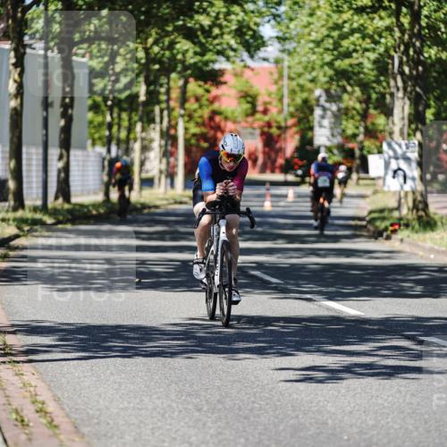 09.08.2026 - GEWOBA Citytriathlon Bremen Michael Burmester http://msf.ph/oto/9947690 09.08.2026 12:24:20 Radfahren 546, 586, 671, 675, 753, 870 meine-sportfotos.de