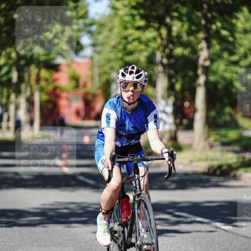 09.08.2026 - GEWOBA Citytriathlon Bremen Michael Burmester http://msf.ph/oto/9947704 09.08.2026 12:24:32 Radfahren 601, 620, 671, 675, 753, 770, 1152 meine-sportfotos.de
