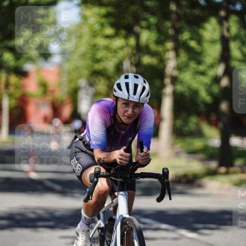 09.08.2026 - GEWOBA Citytriathlon Bremen Michael Burmester http://msf.ph/oto/9947729 09.08.2026 12:24:47 Radfahren 601, 620, 720, 770, 776, 785, 819, 974 meine-sportfotos.de