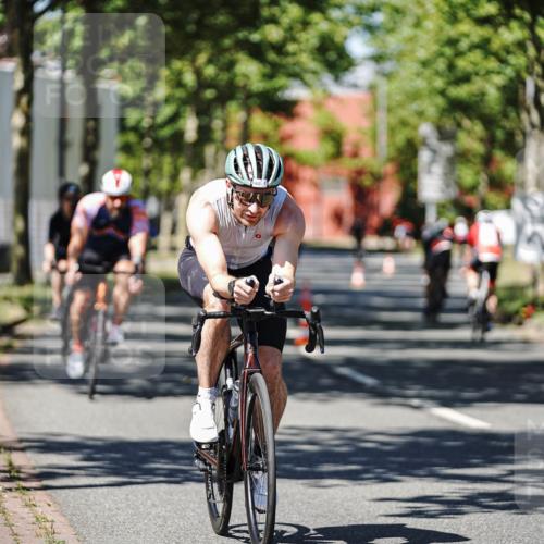 09.08.2026 - GEWOBA Citytriathlon Bremen Michael Burmester http://msf.ph/oto/9947743 09.08.2026 12:25:00 Radfahren 548, 602, 711, 785, 819, 974, 991, 1104, 1140 meine-sportfotos.de