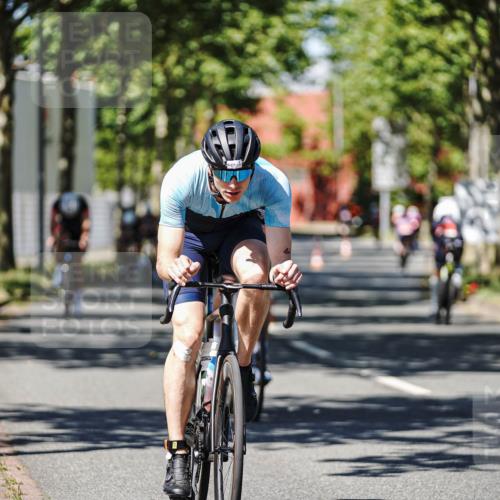 09.08.2026 - GEWOBA Citytriathlon Bremen Michael Burmester http://msf.ph/oto/9947783 09.08.2026 12:25:31 Radfahren 558, 649, 743, 774, 936, 982, 1010, 1106, 1121, 1122 meine-sportfotos.de