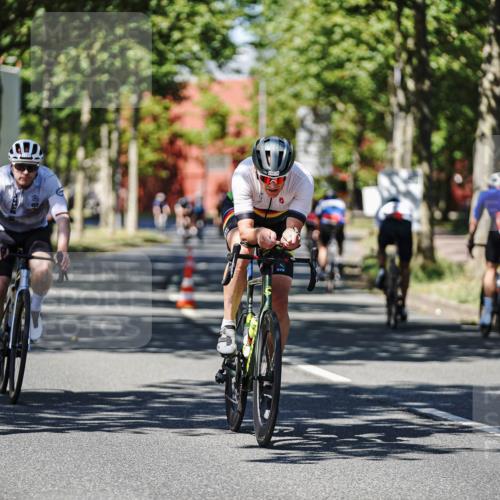 09.08.2026 - GEWOBA Citytriathlon Bremen Michael Burmester http://msf.ph/oto/9947794 09.08.2026 12:25:39 Radfahren 649, 702, 718, 743, 774, 779, 789, 810, 848, 936, 982, 1010, 1122, 1125 meine-sportfotos.de