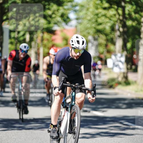 09.08.2026 - GEWOBA Citytriathlon Bremen Michael Burmester http://msf.ph/oto/9947809 09.08.2026 12:25:49 Radfahren 578, 614, 702, 718, 738, 743, 779, 789, 797, 810, 848, 853, 913, 942, 944, 1125 meine-sportfotos.de