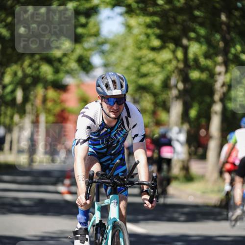 09.08.2026 - GEWOBA Citytriathlon Bremen Michael Burmester http://msf.ph/oto/9947823 09.08.2026 12:25:56 Radfahren 578, 614, 635, 718, 738, 779, 797, 853, 913, 927, 941, 942, 944 meine-sportfotos.de